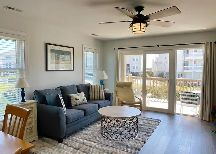 Oceanview Townhouse W/ Pool - Newly Renovated